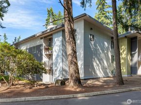 14620 NE 31st Street E202, Bellevue WA 98007