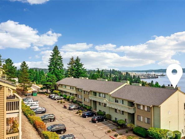 1745 W Sunn Fjord Lane H307, Bremerton WA 98312