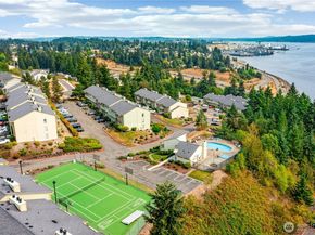 1745 W Sunn Fjord Lane H307, Bremerton WA 98312