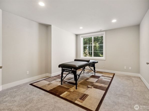 20801 86th Avenue SE, Snohomish WA 98296