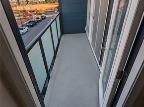 1175 Harrington Place NE 305, Renton WA 98056