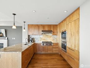 10700 NE 4th Street 3116, Bellevue WA 98004