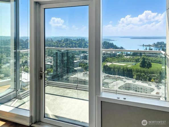 10700 NE 4th Street 3116, Bellevue WA 98004
