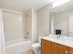 10700 NE 4th Street 3116, Bellevue WA 98004