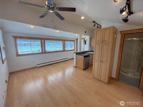 18637 Fjord Drive NE, Poulsbo WA 98370
