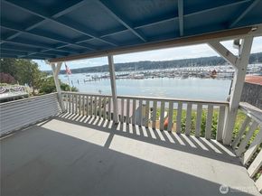 18637 Fjord Drive NE, Poulsbo WA 98370