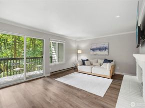 12703 NE 129th Court H202, Kirkland WA 98034