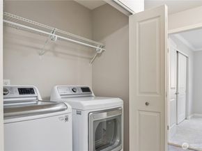 12703 NE 129th Court H202, Kirkland WA 98034