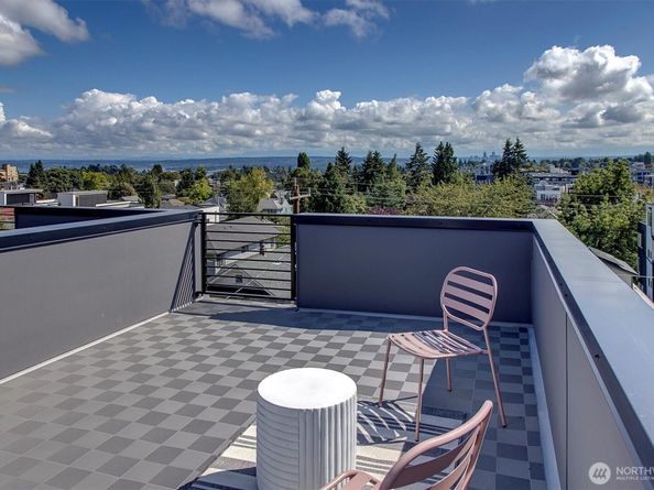 1421 19th Avenue A, Seattle WA 98122