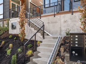 1421 19th Avenue A, Seattle WA 98122