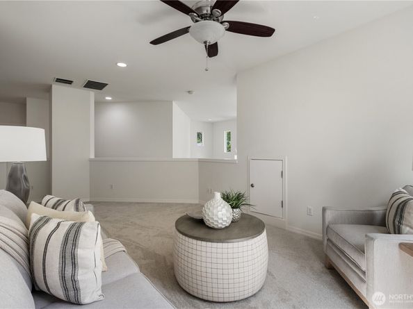 24239 NE 130th Place, Redmond WA 98053