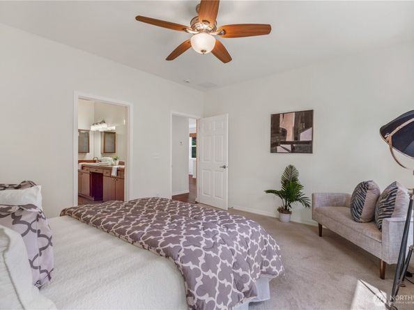 24239 NE 130th Place, Redmond WA 98053