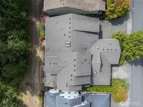 24239 NE 130th Place, Redmond WA 98053