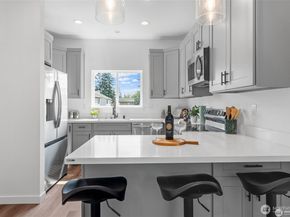 12111 E Gibson, Everett WA 98204