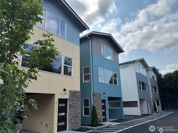 12111 E Gibson, Everett WA 98204