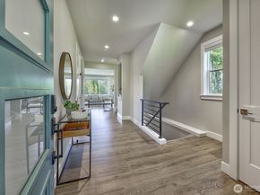 11030 SE 60th Lane, Bellevue WA 98006