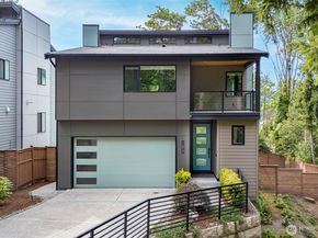 11030 NE 60th Lane, Bellevue WA 98006