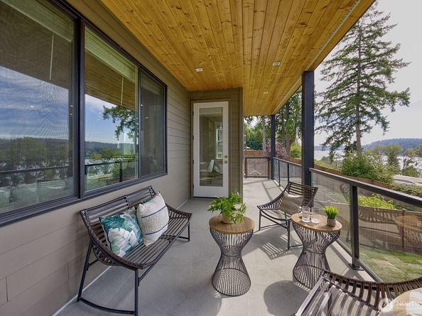 11030 SE 60th Lane, Bellevue WA 98006