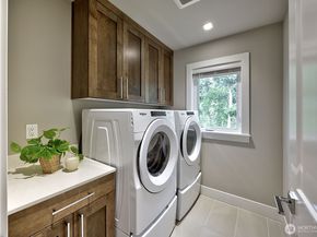 11030 SE 60th Lane, Bellevue WA 98006