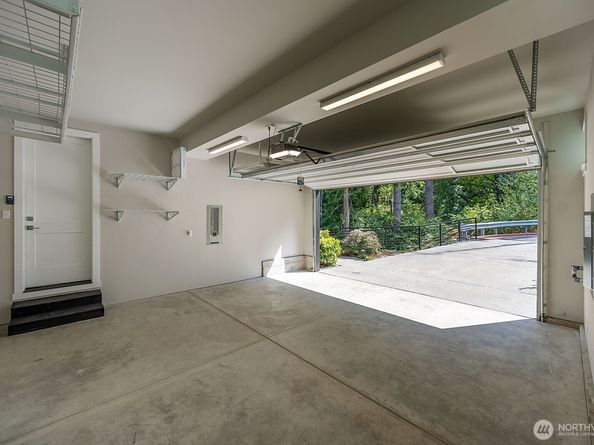 11030 SE 60th Lane, Bellevue WA 98006