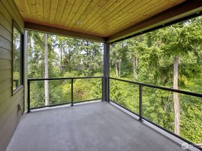 11030 SE 60th Lane, Bellevue WA 98006