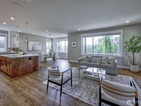 11030 NE 60th Lane, Bellevue WA 98006