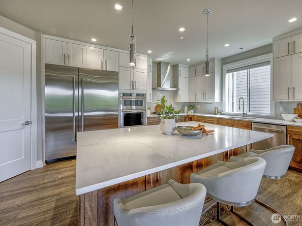 11030 NE 60th Lane, Bellevue WA 98006
