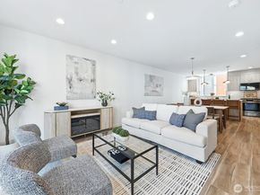 9020 13th Avenue NW B, Seattle WA 98117