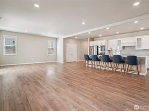 10107 14th Place SE, Lake Stevens WA 98258