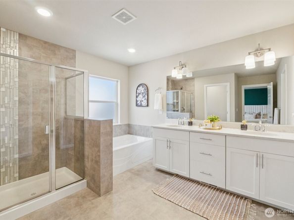 10107 14th Place SE, Lake Stevens WA 98258