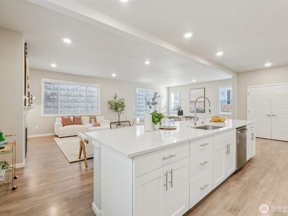 10107 14th Place SE, Lake Stevens WA 98258