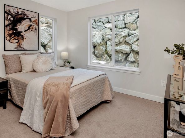 6722 NE 187th Street 105, Kenmore WA 98028