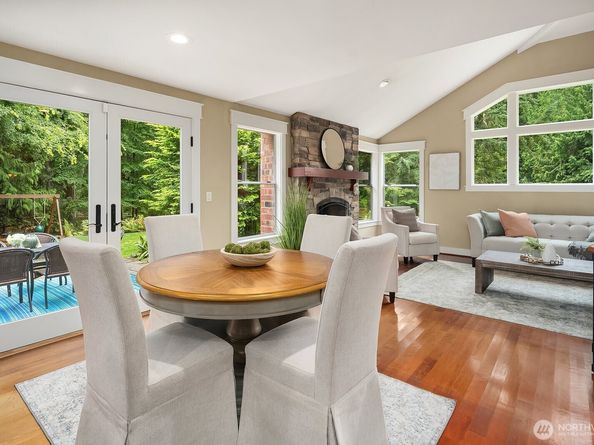 2640 262nd Place SE, Sammamish WA 98075