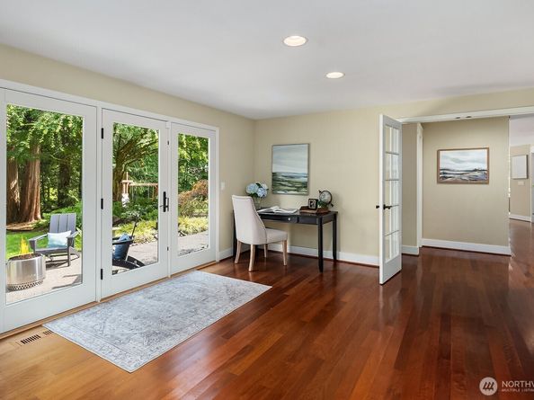 2640 262nd Place SE, Sammamish WA 98075