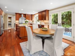 2640 262nd Place SE, Sammamish WA 98075