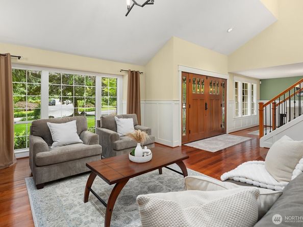 2640 262nd Place SE, Sammamish WA 98075