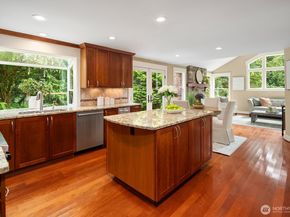 2640 262nd Place SE, Sammamish WA 98075