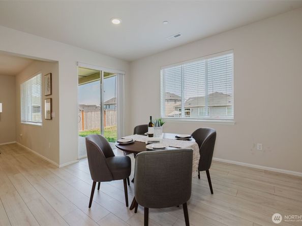 948 Panoramic Loop, Bremerton WA 98312