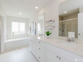 948 Panoramic Loop, Bremerton WA 98312