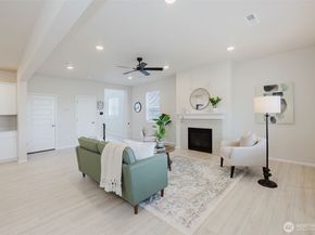 948 Panoramic Loop, Bremerton WA 98312