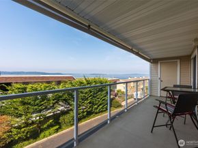 10203 47th Avenue SW C3, Seattle WA 98146