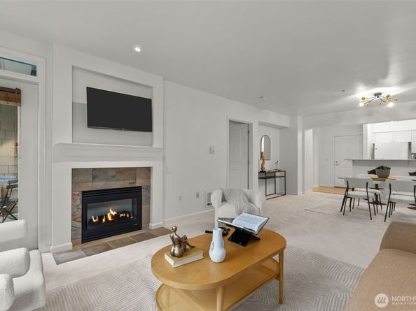 1525 NW 57th Street 303, Seattle WA 98107