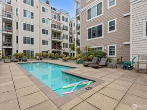 1525 NW 57th Street 303, Seattle WA 98107