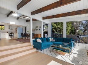 28605 Manzanita Beach Road SW, Vashon WA 98070