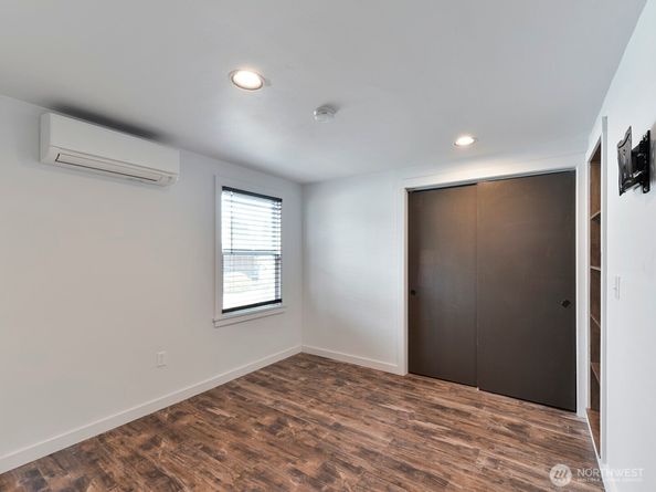 13417 1st Avenue SW, Burien WA 98146