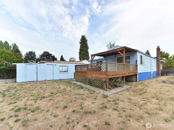 13417 1st Avenue SW, Burien WA 98146