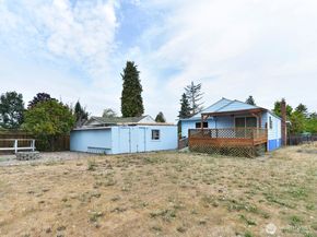 13417 1st Avenue SW, Burien WA 98146