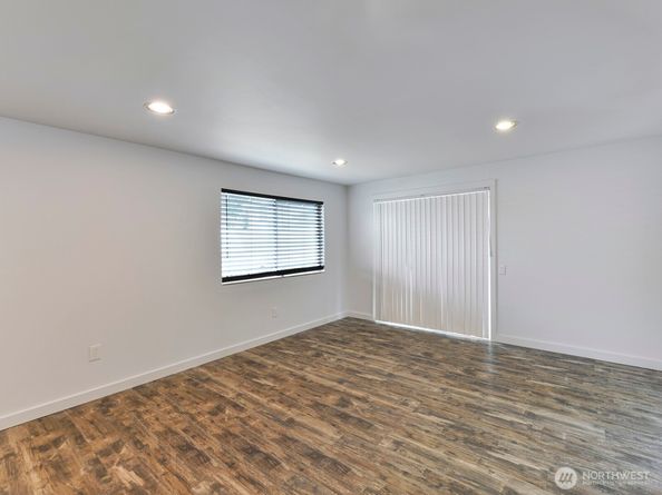 13417 1st Avenue SW, Burien WA 98146