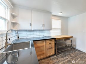 13417 1st Avenue SW, Burien WA 98146