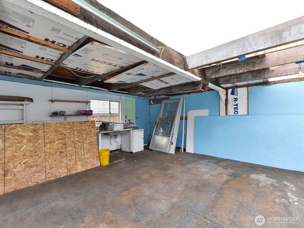 13417 1st Avenue SW, Burien WA 98146